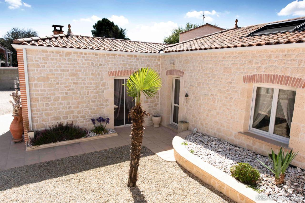 Le Mas Des Mathes, Chambres D'Hotes, Studios Les Mathes Exterior photo